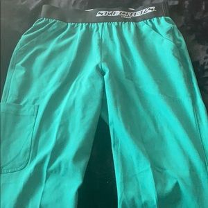 SKECHERS by BARCO SCRUB PANTS in Hunter Green